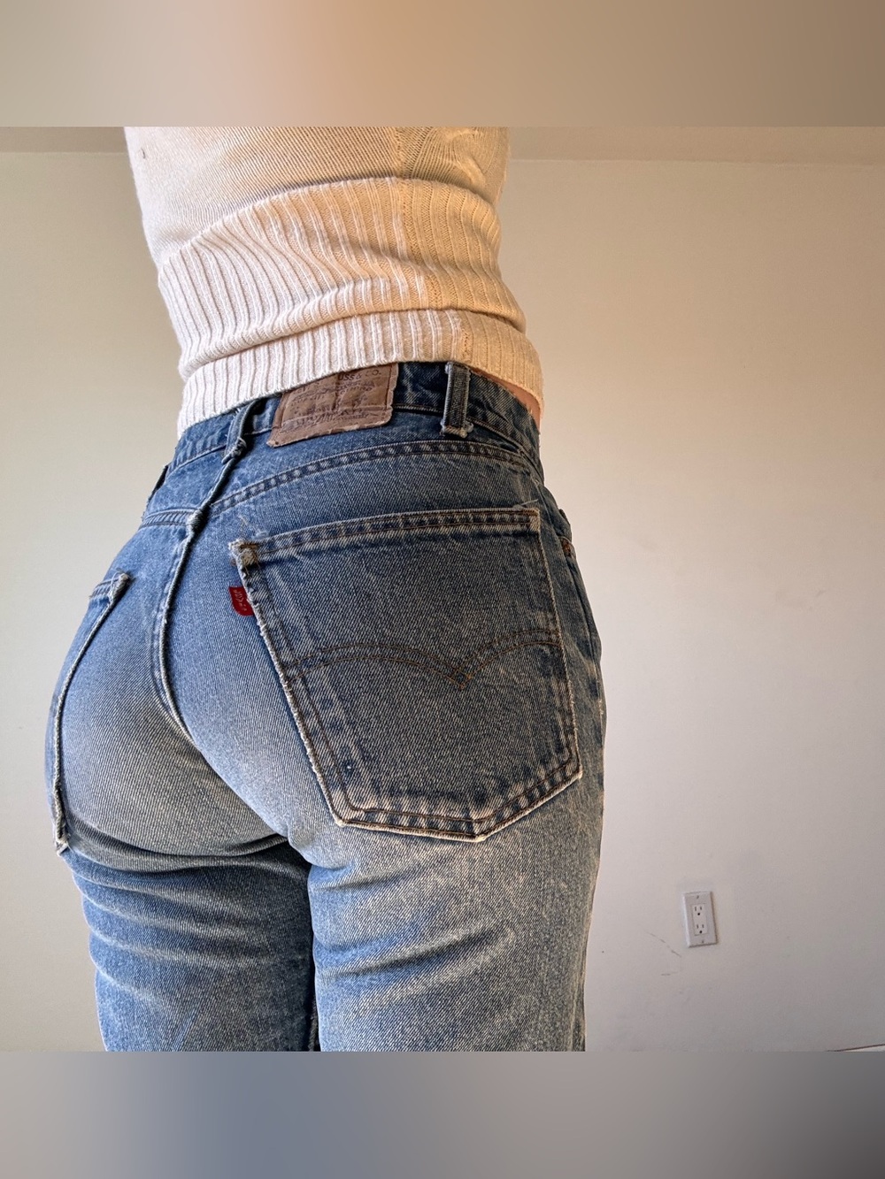 Levi's vintage 501s (vintage size 28/32)